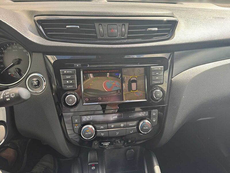 MG ZS Luxury 1.0 AT / LED/360/BSM/SH/CarPlay/Leder