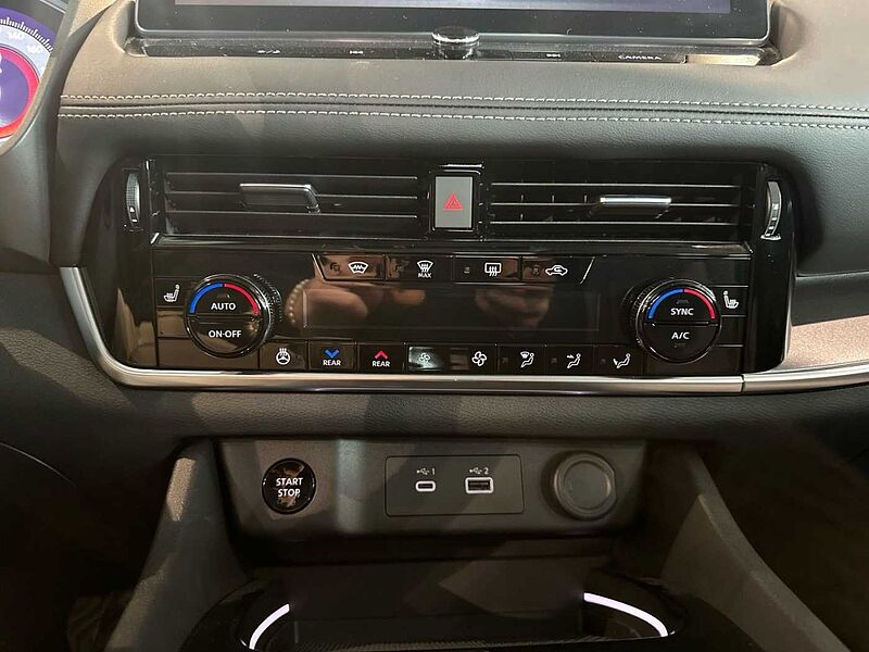 Nissan X-Trail N-CONNECTA 1.5 VC-T e-POWER 204 PS 19'-Leichtmetallfelgen, 10,8' Head-up-Display