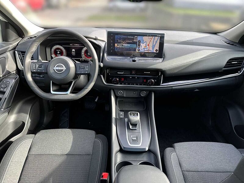 Nissan Qashqai N-CONNECTA 1.3 DIG-T MHEV Panorama-Glasdach Elektrische Heckklappe