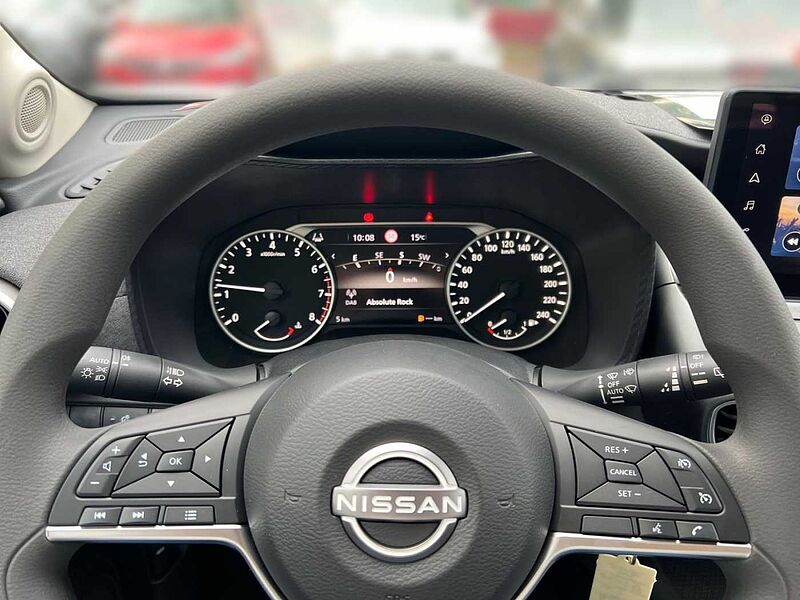 Nissan Juke 1.0 114 PS 6MT ACENTA  Navi Sitzheizung vorn Klimaautomatik Regensensor