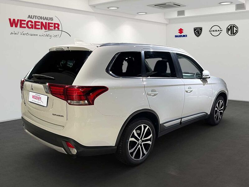 Mitsubishi Outlander EDITION+KLIMAAUTOMATIK+KAMERA+SHZ