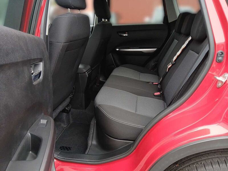 Suzuki Vitara 1,0 Boost 5D A/T Comfort Allgrip